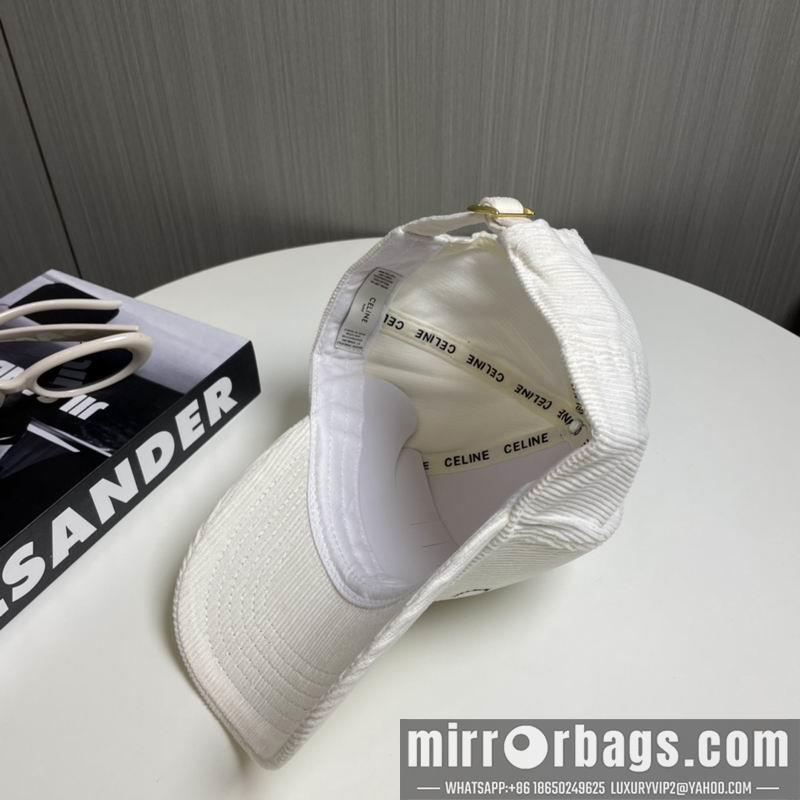 Replica Celine cap dx105