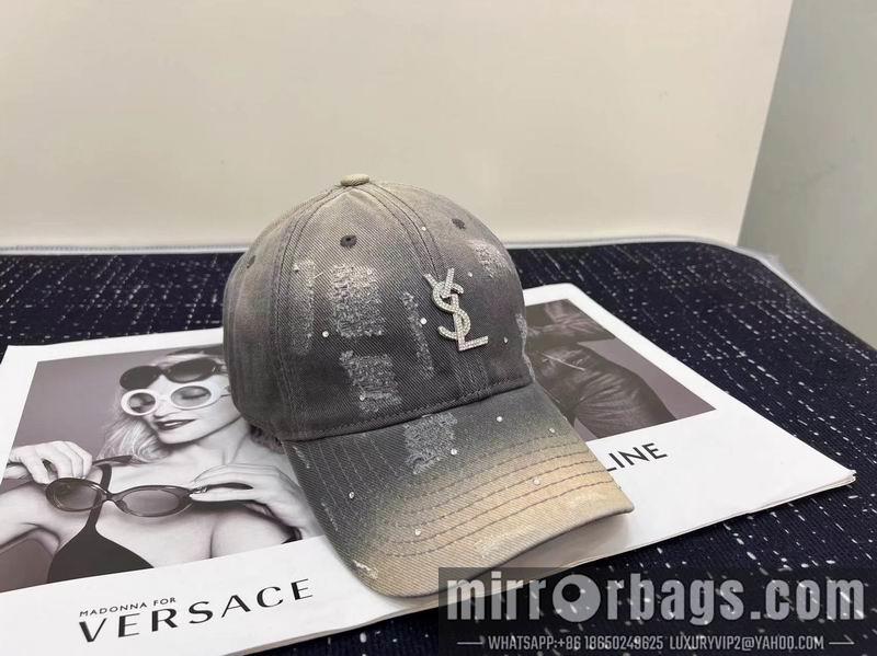 Replica YSL cap dx23