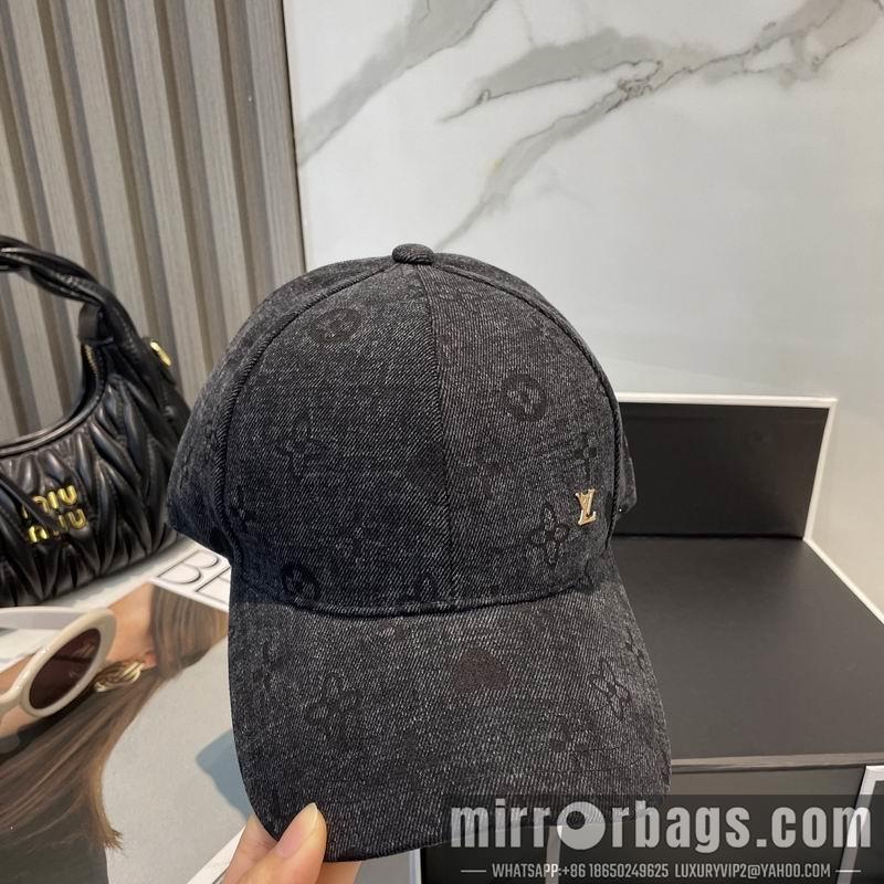 Replica LV Hat dx70