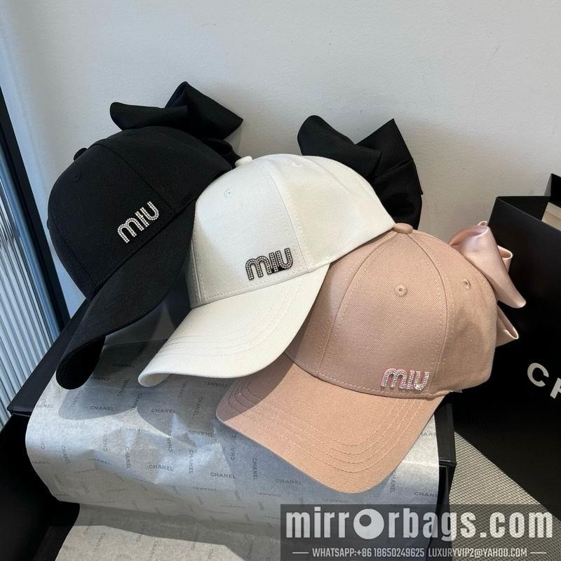Replica Miumiu cap dx06