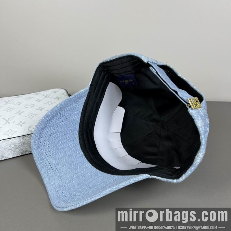 Replica LV cap dx25
