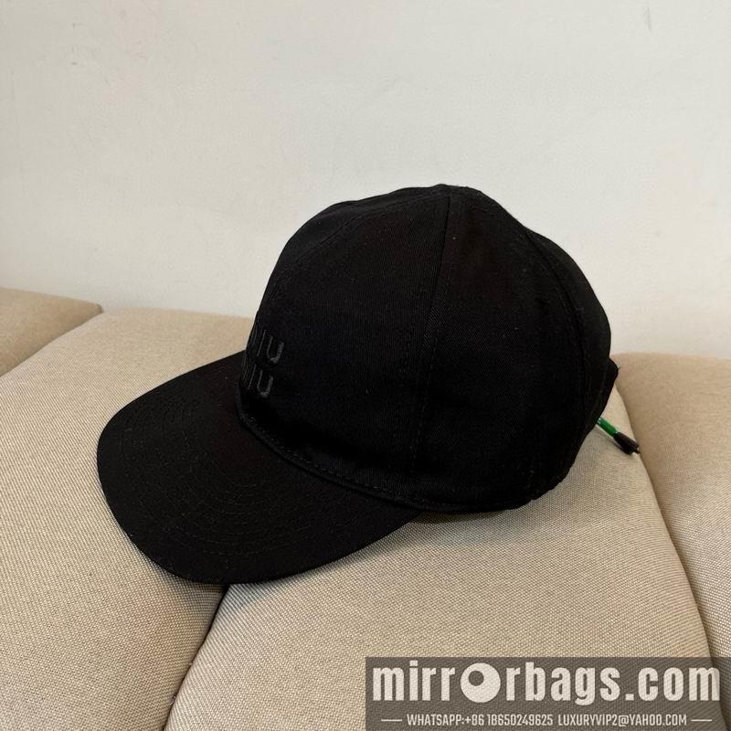 Replica Miumiu cap dx23