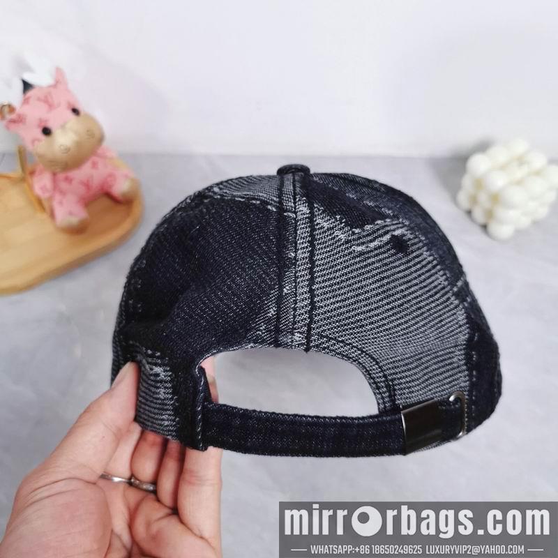 Replica Chrome Hearts Hat dx05