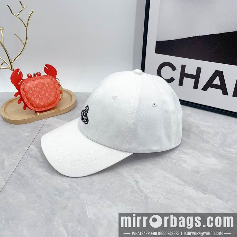 Replica Vivienne Westwood cap dx03