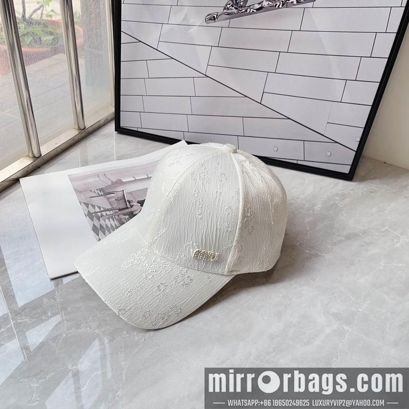 Replica Miumiu cap 041704