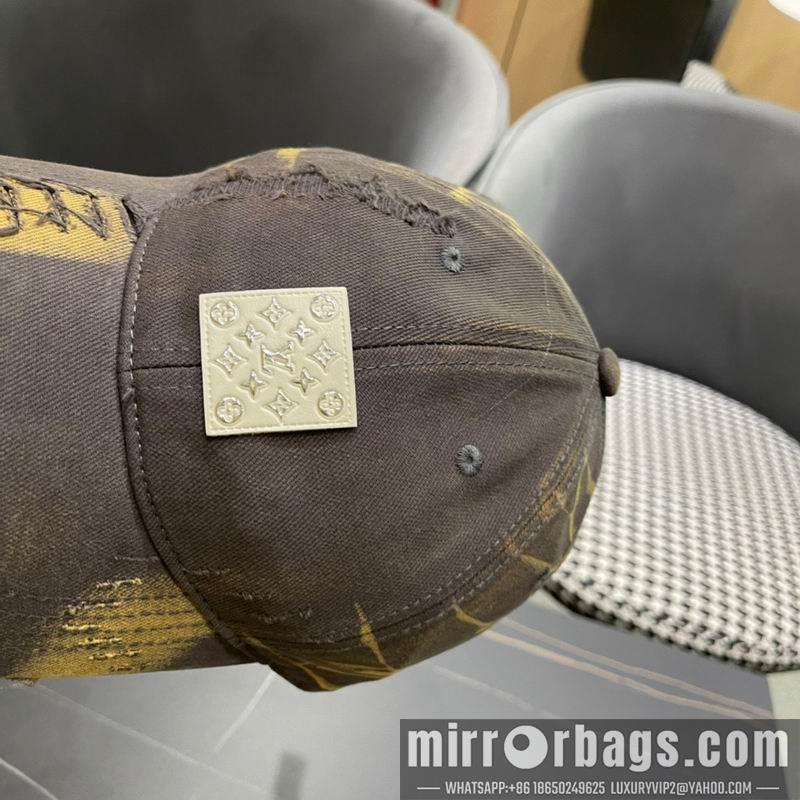 Replica LV cap 092701