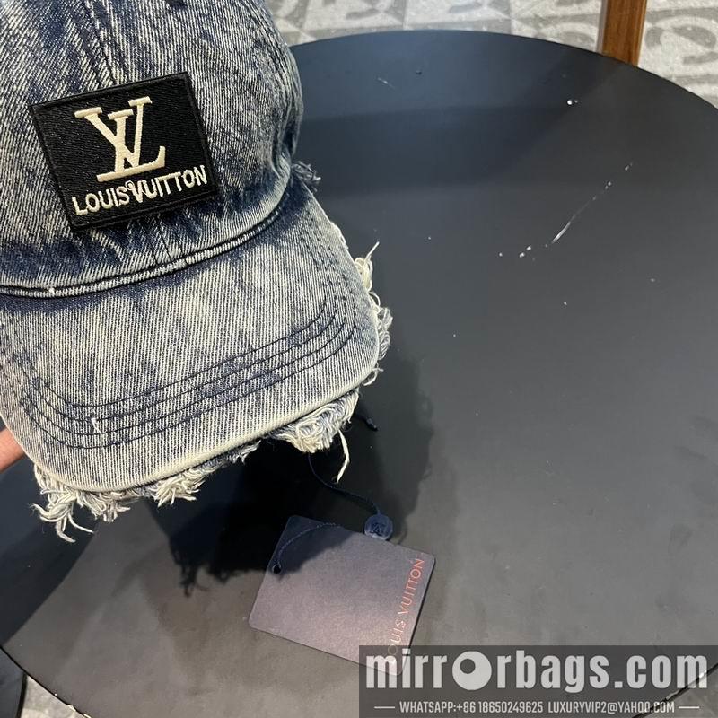 Replica LV cap 042811