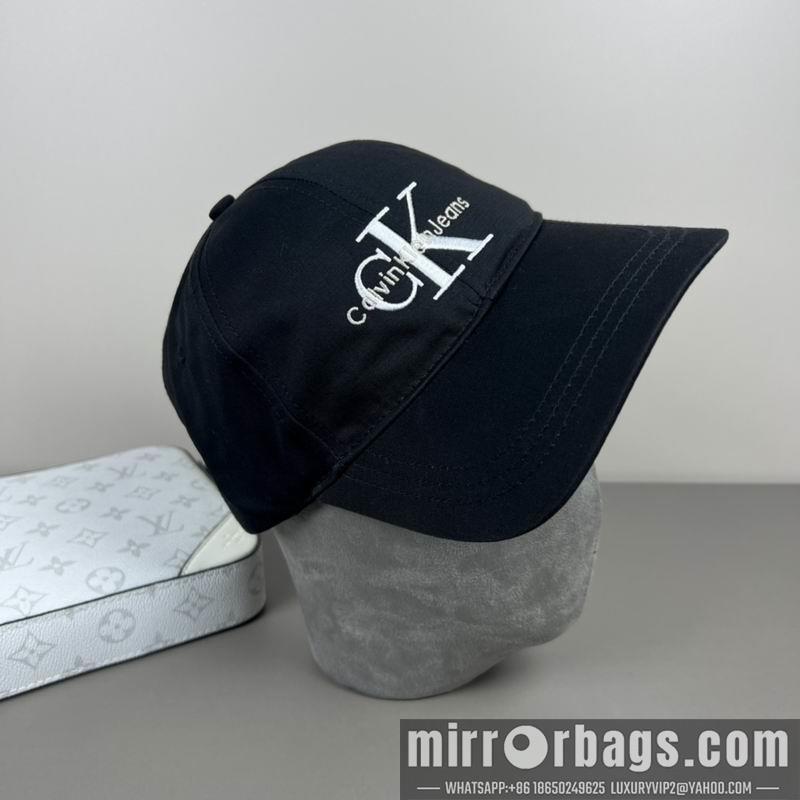 Replica CK cap dx32
