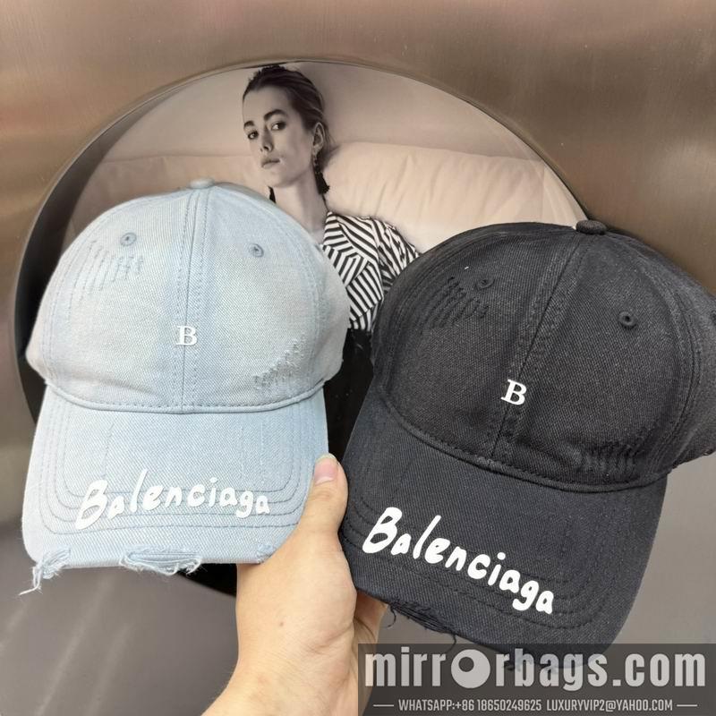 Replica Balenciaga Cap hm40