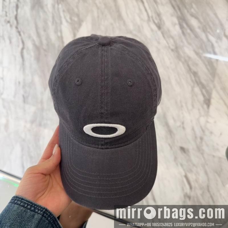 Replica Balenciaga cap dx51