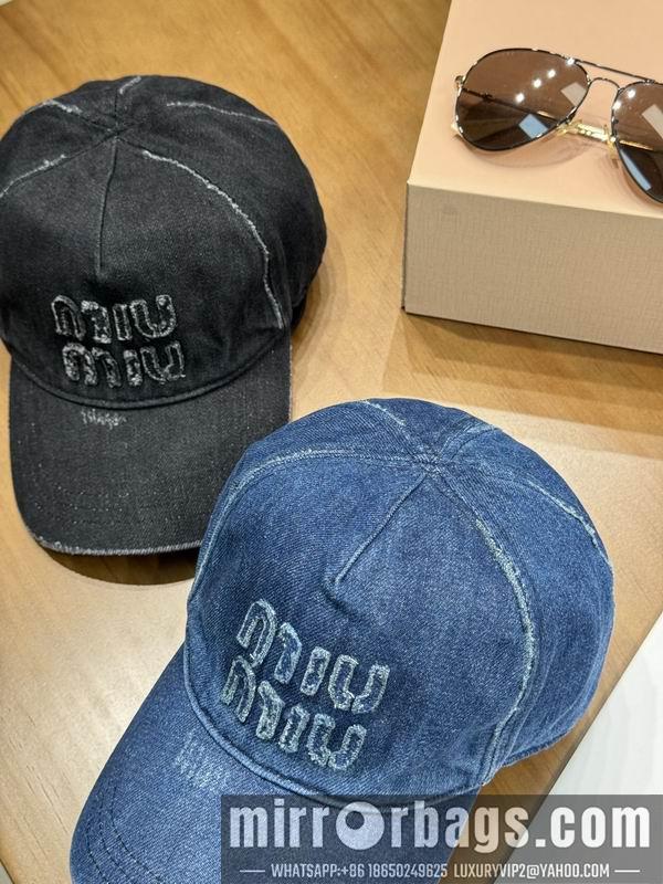 Replica Miumiu cap dx94