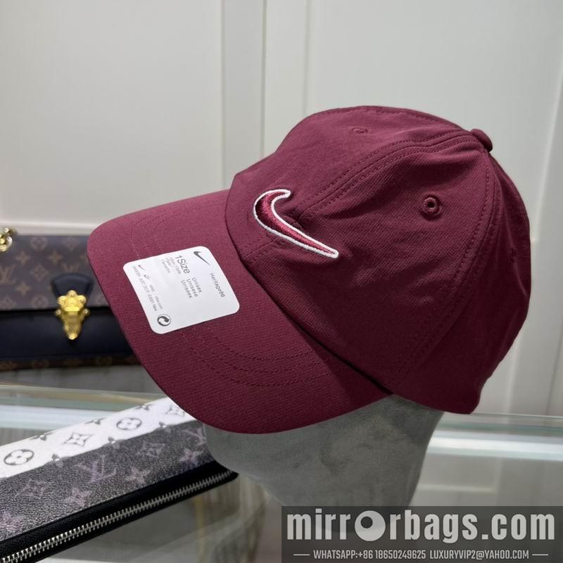 Replica Nike cap dx06
