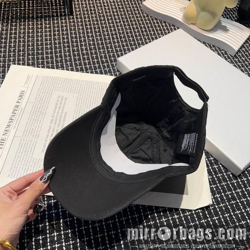 Replica Balenciaga Cap dx24