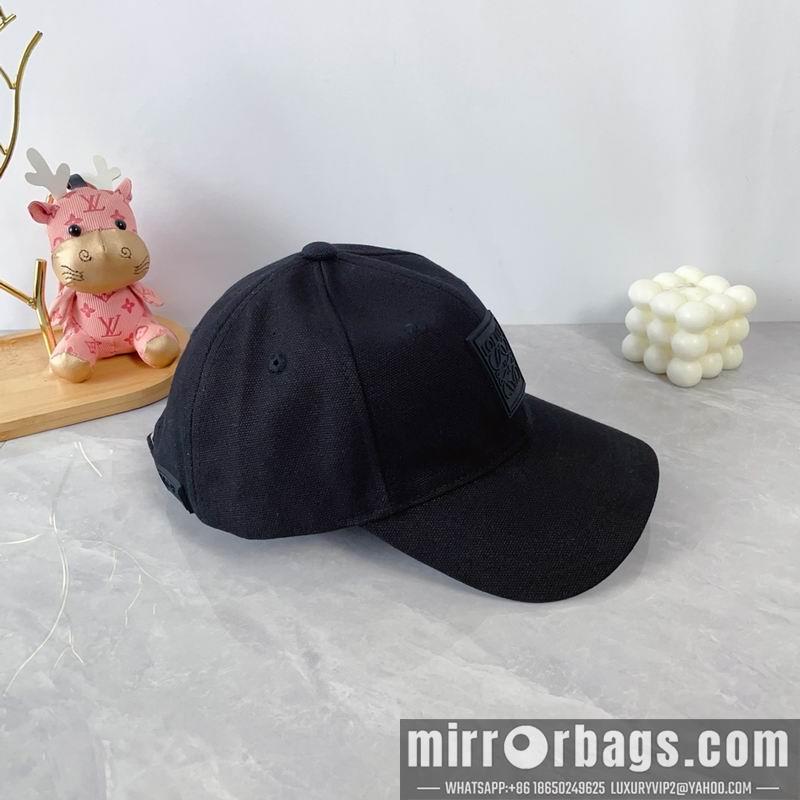 Replica Loewe cap dx20