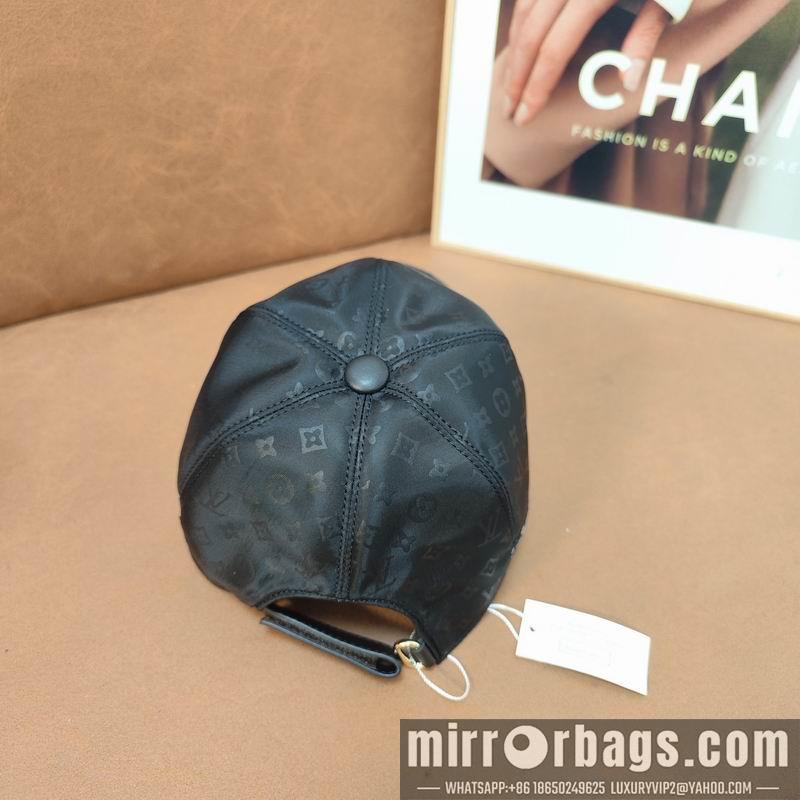 Replica LV Hat dx108