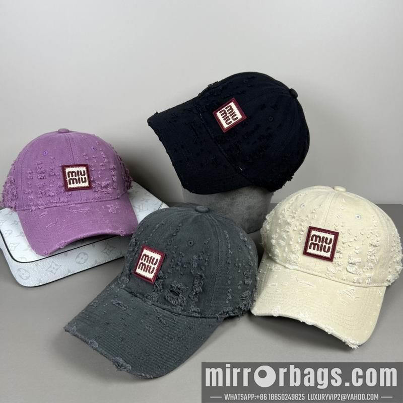 Replica Miumiu cap dx17