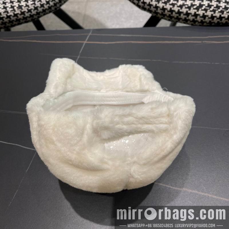 Replica Chanel cap 101103