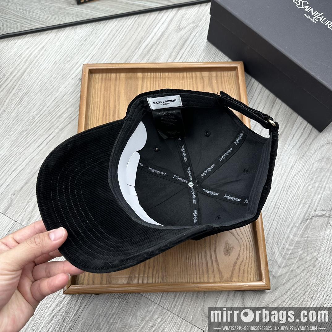 Replica YSL cap 080201
