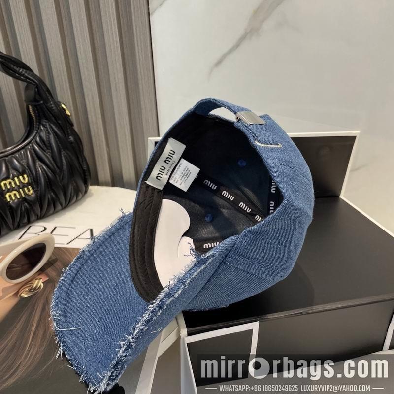 Replica Miumiu cap dx29