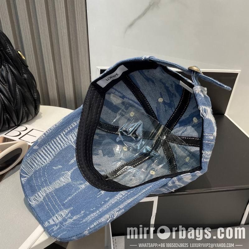Replica Loewe cap dx53
