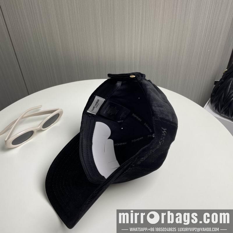 Replica YSL cap 092701