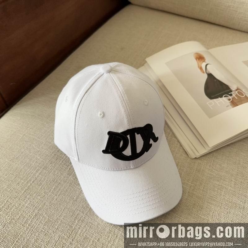 Replica Dior cap dx11