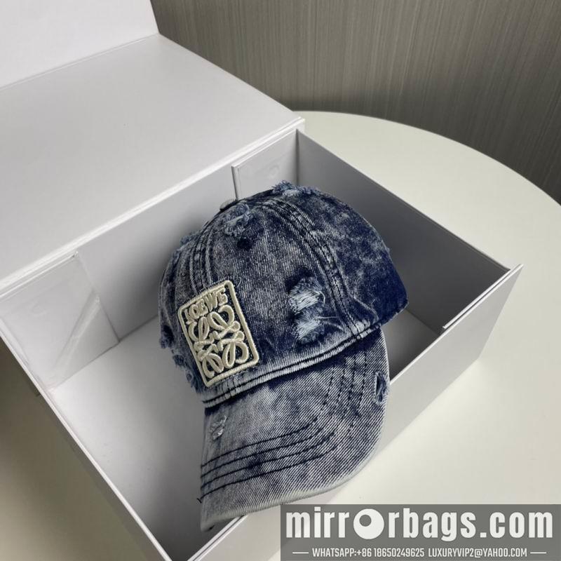Replica Loewe cap dx50