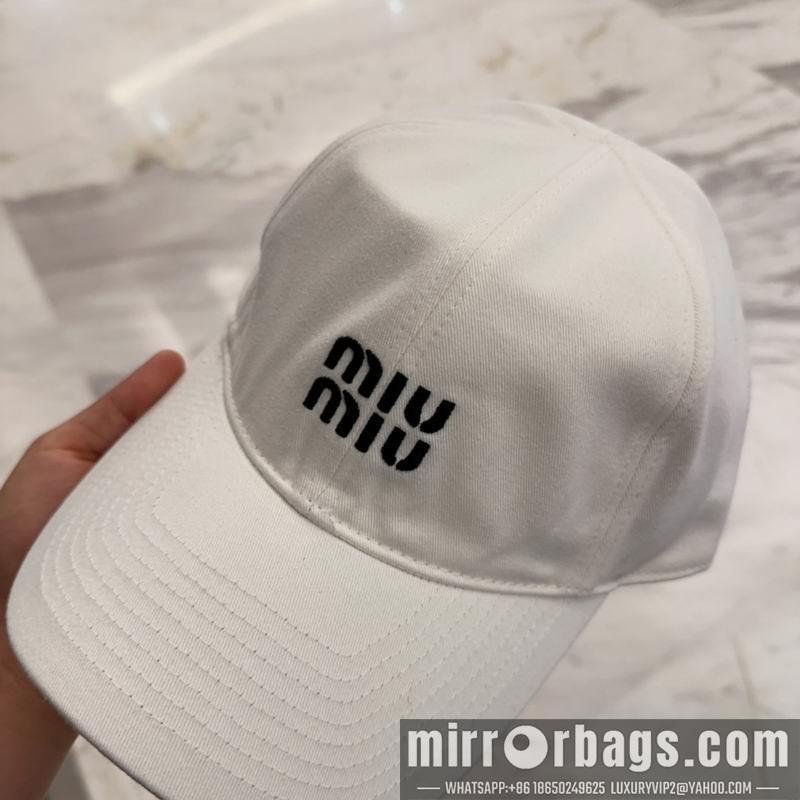 Replica Miumiu Cap dx35