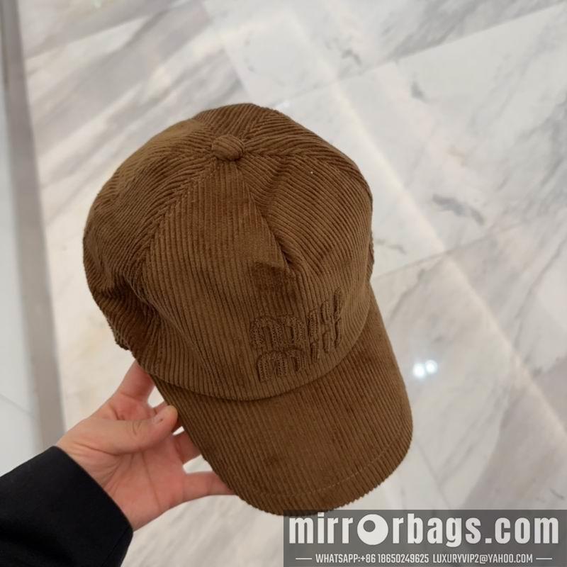 Replica Miumiu Cap dx37