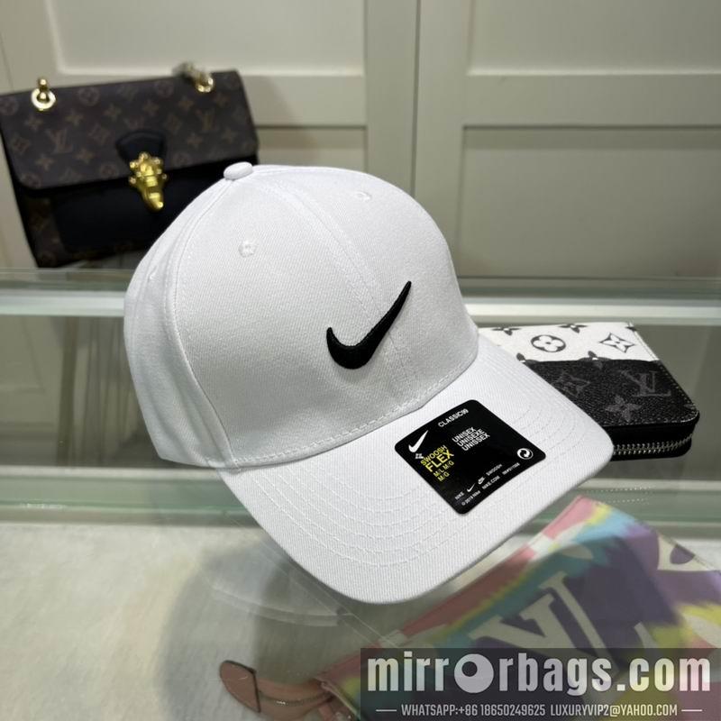 Replica Nike cap dx07