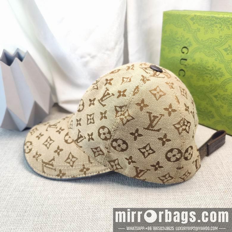 Replica LV Cap dxn01