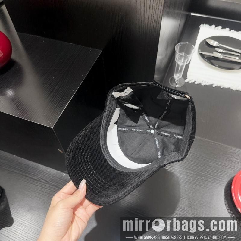 Replica YSL cap dx24