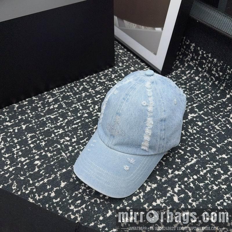 Replica Vivienne cap 010601