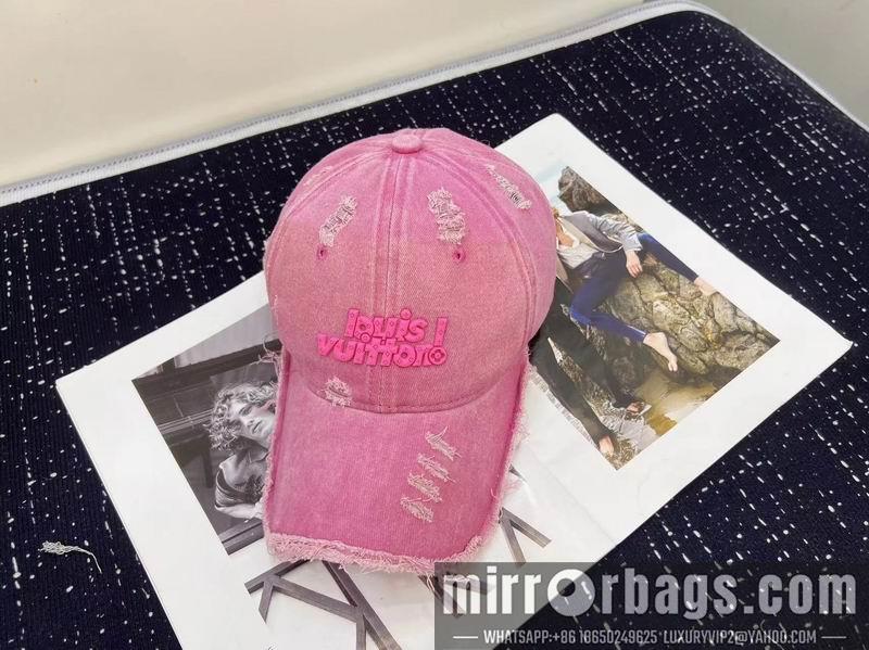 Replica LV cap dx109