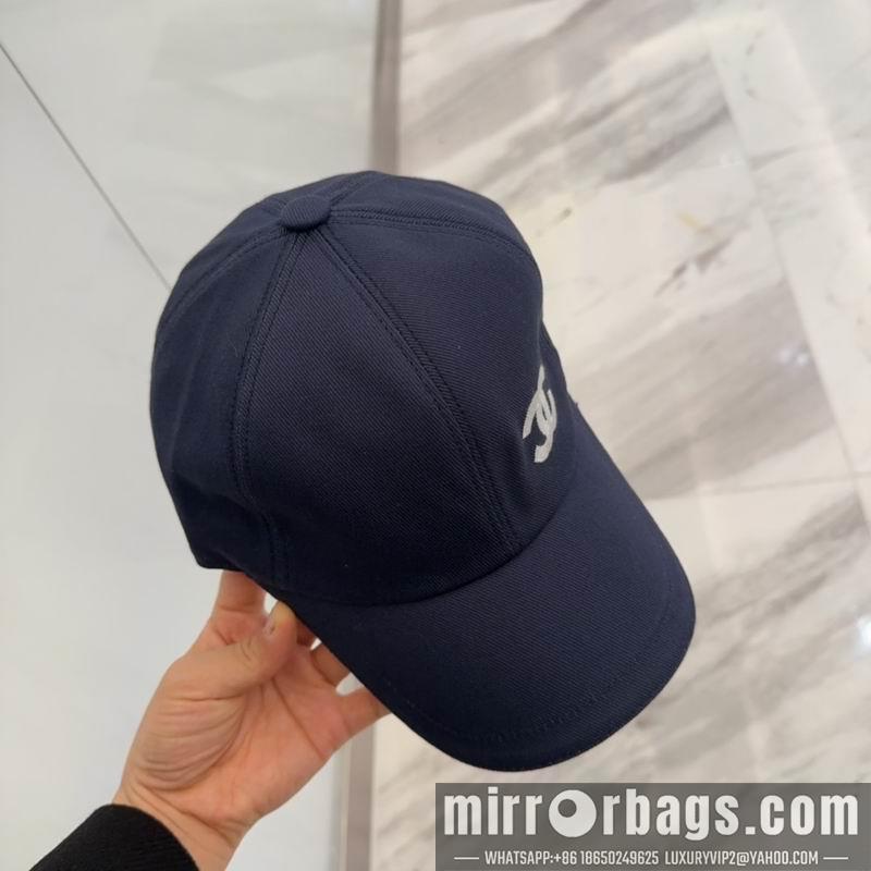 Replica Chanel cap dx40