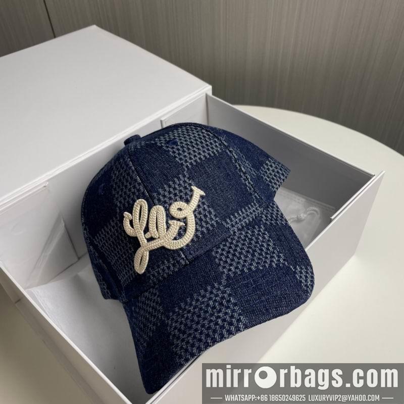 Replica LV cap 92702