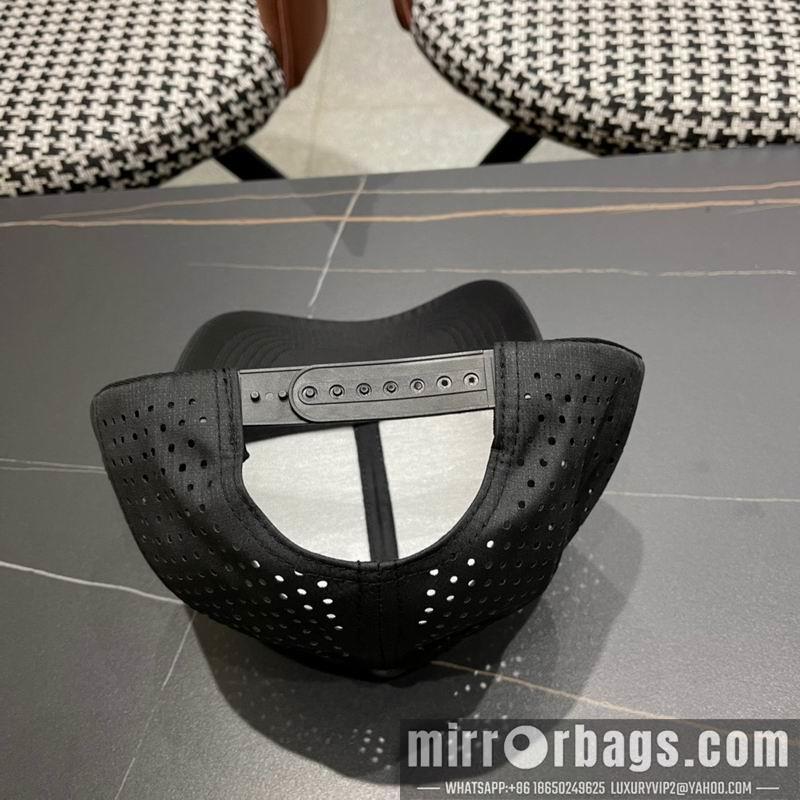 Replica Chanel cap 072803