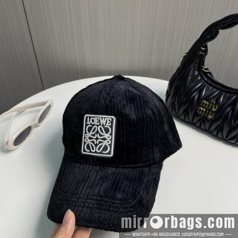 Replica Loewe cap 010401