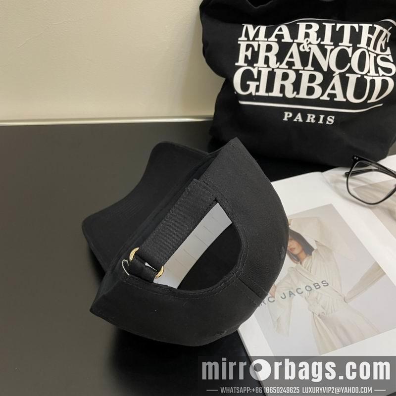 Replica YSL cap dx10