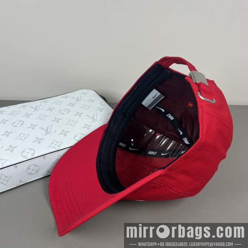 Replica Nike cap dx12