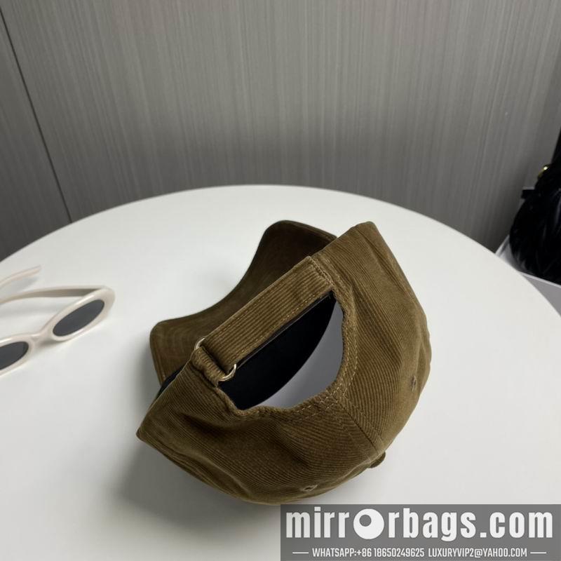 Replica YSL cap 092701