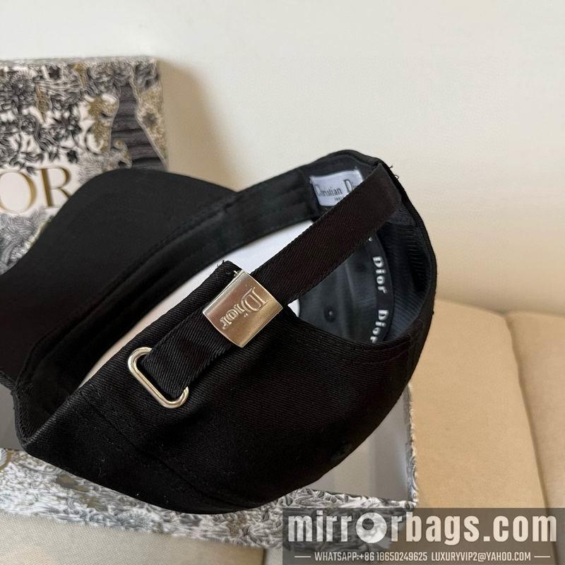 Replica Dior Hat dx18
