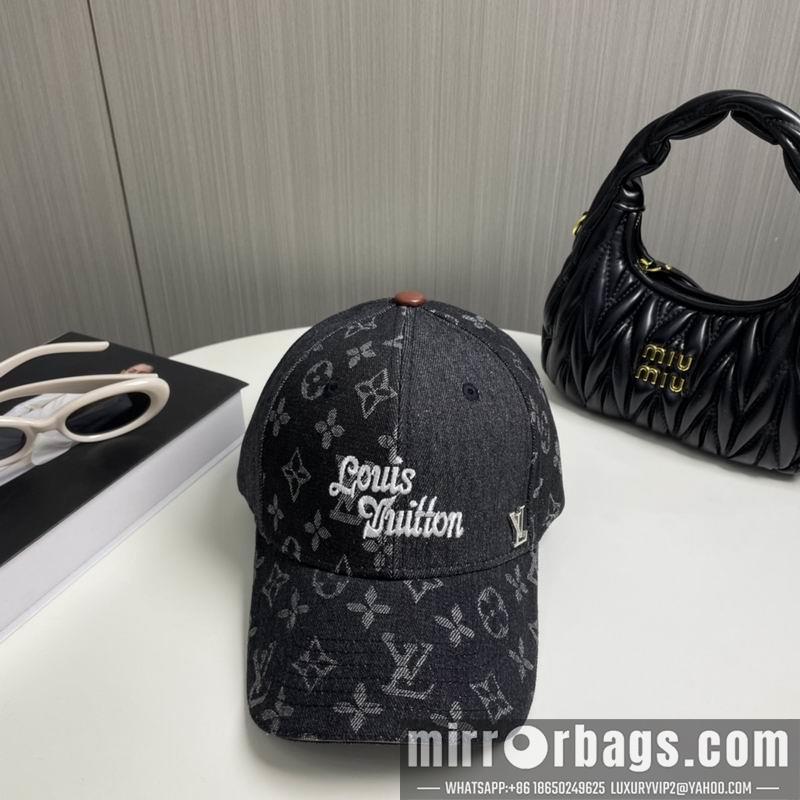 Replica LV cap dx95