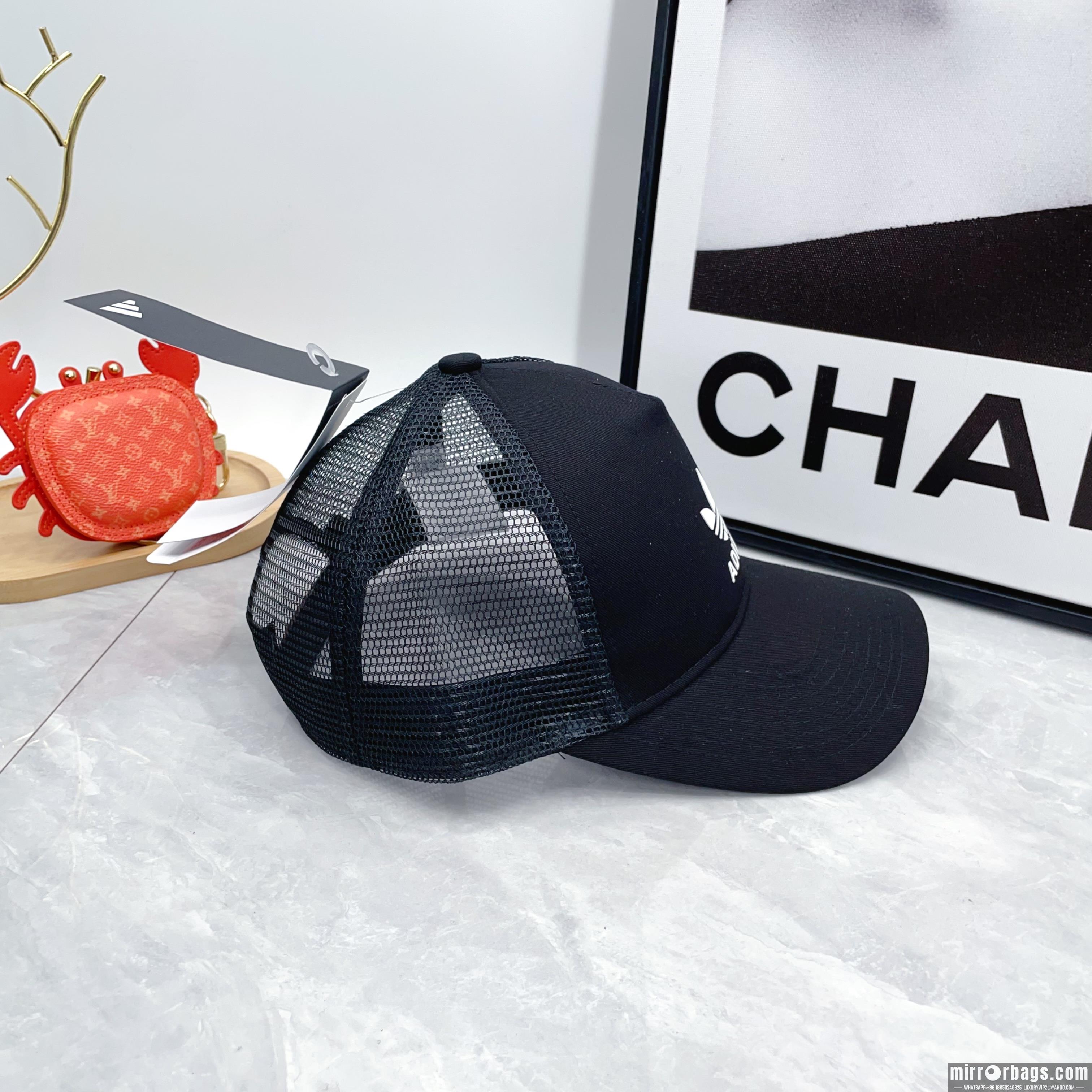Replica Adidas cap dx02