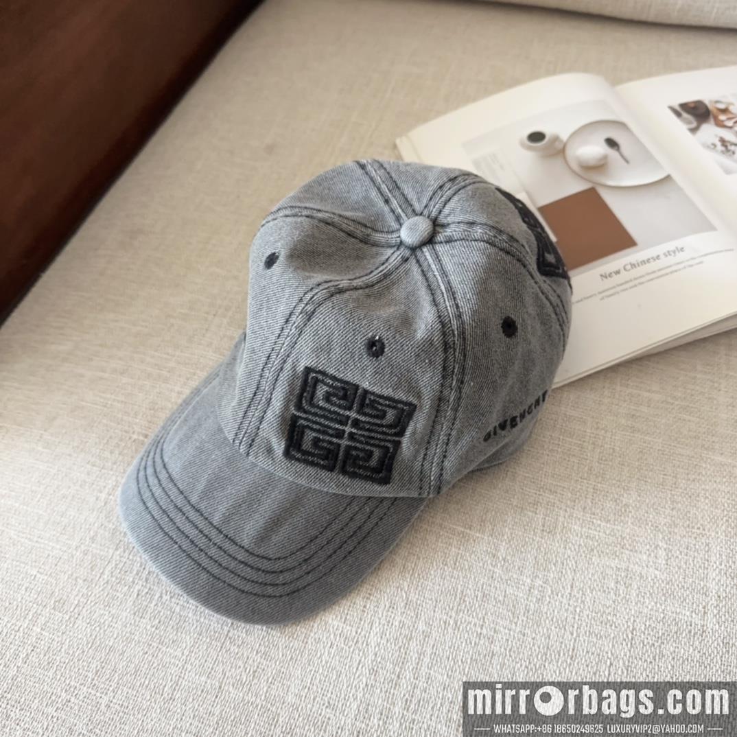 Replica Givenchy Hat dx07