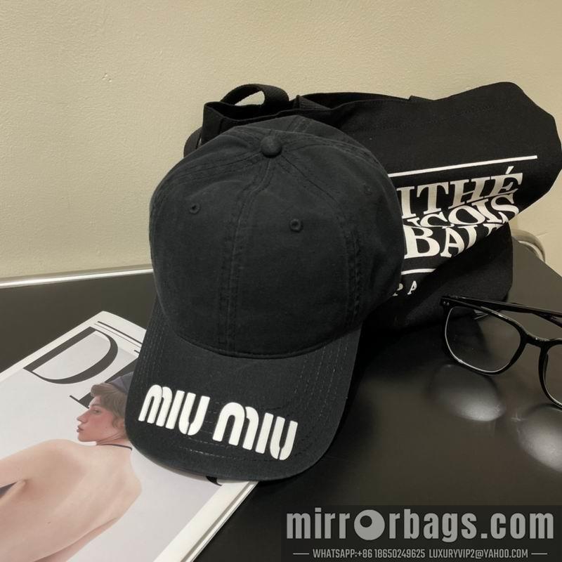 Replica Miumiu cap dx27