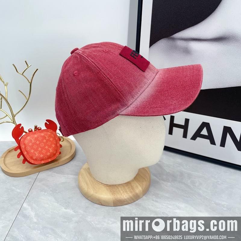 Replica Fendi cap dx70