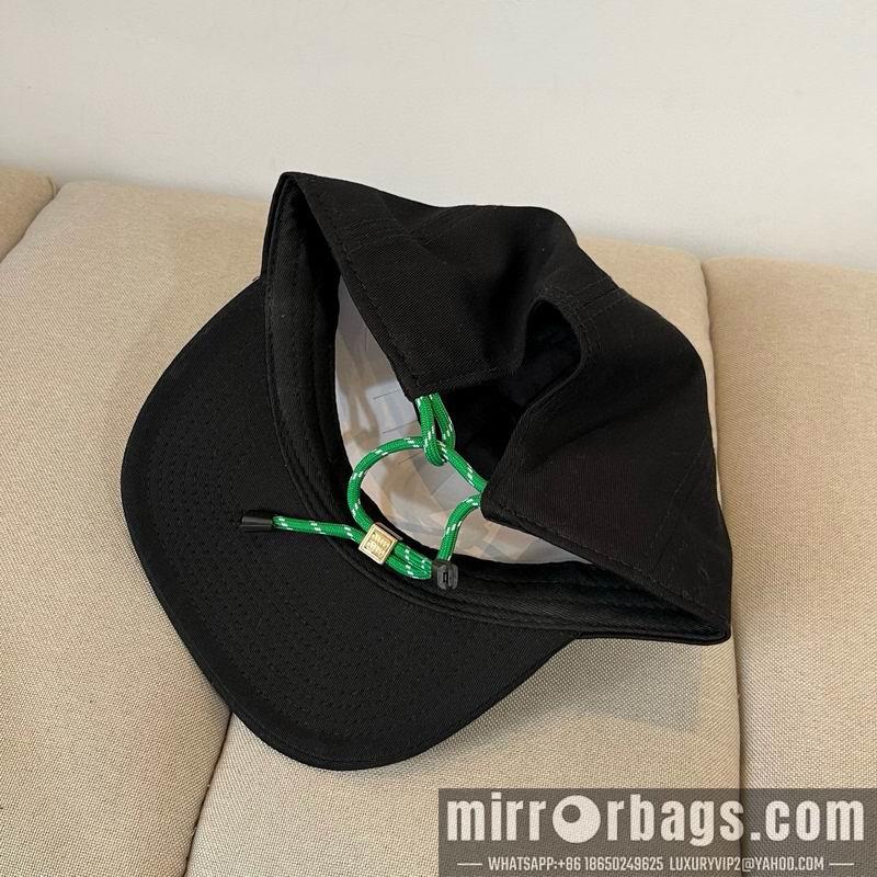 Replica Miumiu cap dx23