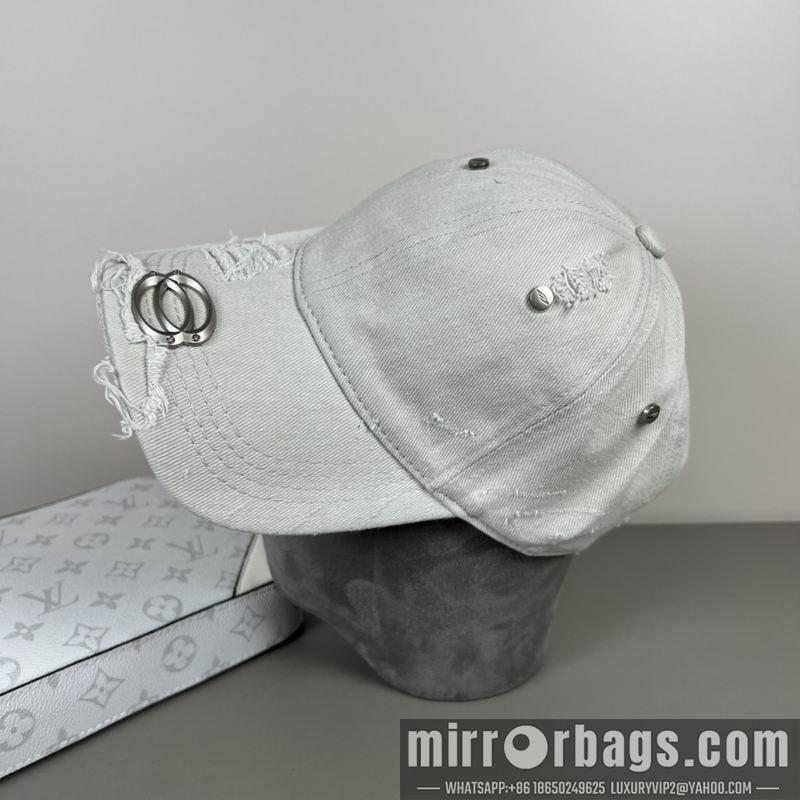 Replica Balenciaga cap dx40