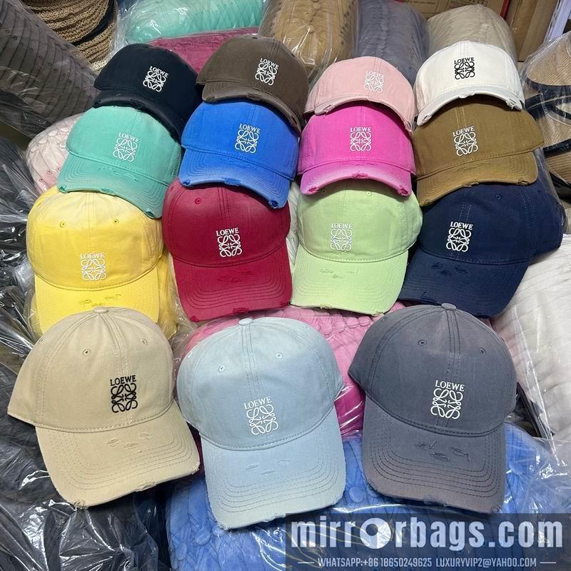 Replica Loewe cap dx52